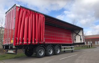 Curtainsider Stock