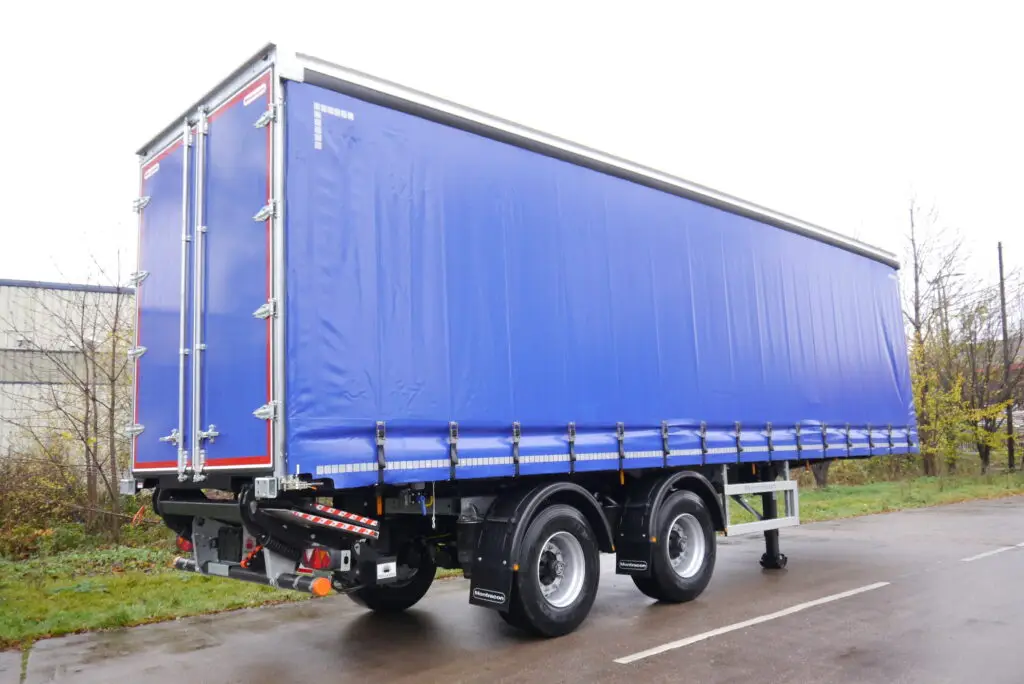 Urban Curtainsider