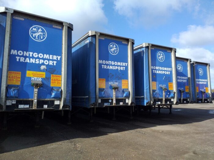 40x USED 2014 Montracon 4.625m Posted Curtainsiders - Image 2