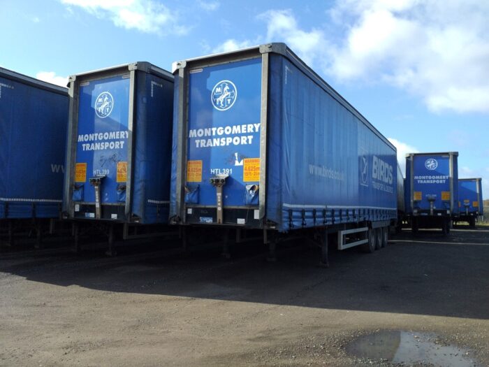 40x USED 2014 Montracon 4.625m Posted Curtainsiders - Image 3