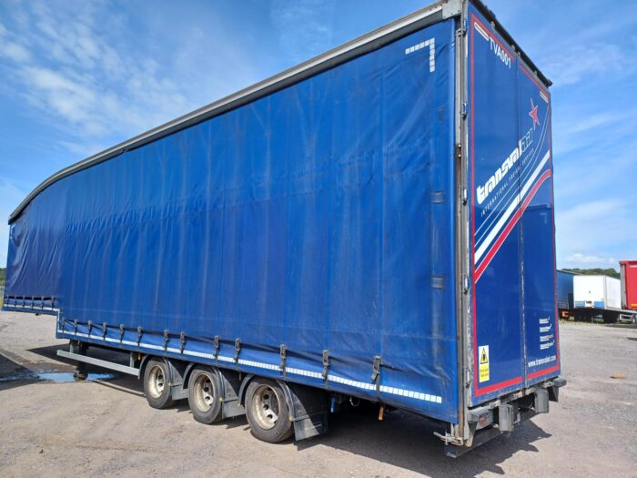 1x USED 2018 Montracon 4.65m Stepframe Double Deck Curtainsider - Image 2