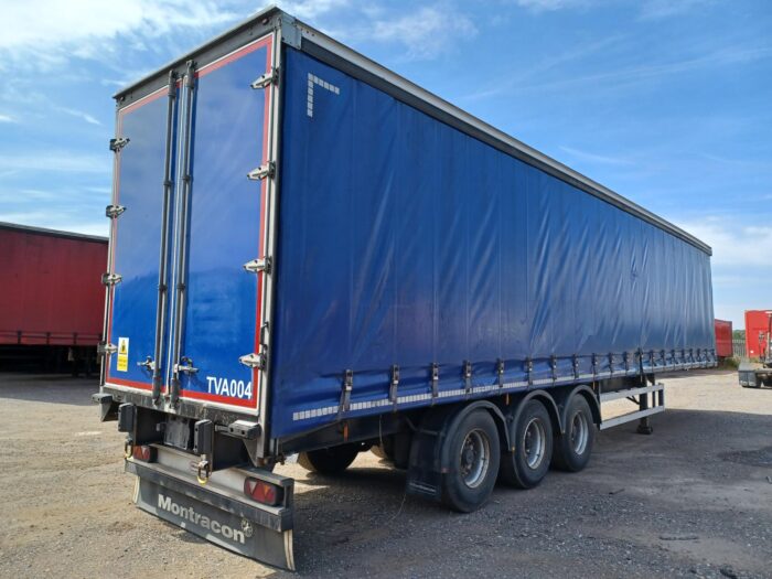 1x USED 2016 4.2m Curtainsider - Image 4