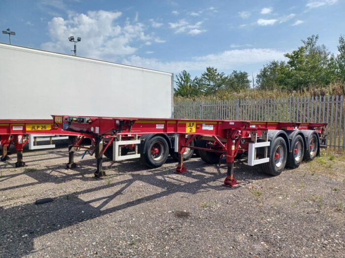 2x USED 2019 Montracon Sliding Skeletals - Image 5