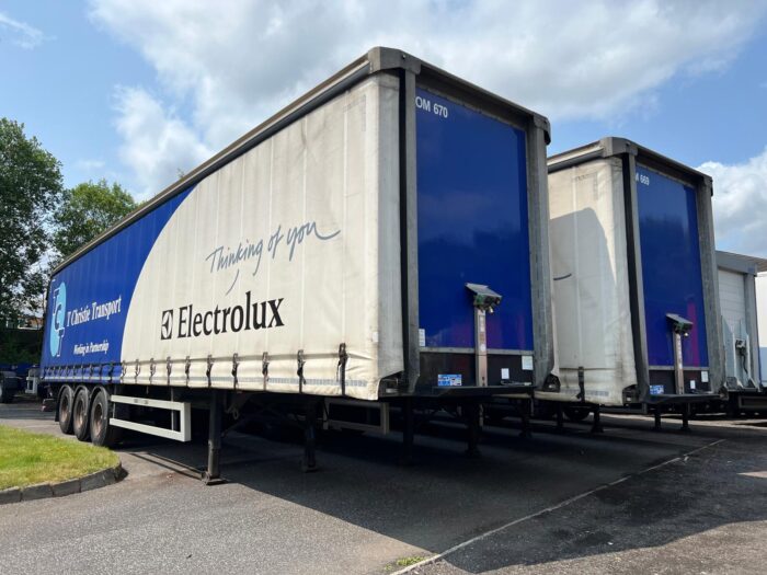 1x USED 2014 Montracon 4.2m Curtainsiders with Dhollandia Tuck-away Tail-lift - Image 6