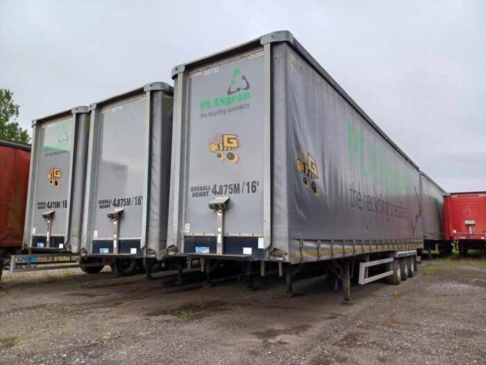 6x USED 2018 Montracon 4.875m Postless Curtainsiders - Image 2