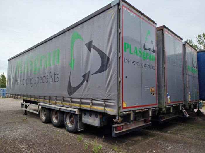 6x USED 2018 Montracon 4.875m Postless Curtainsiders - Image 4
